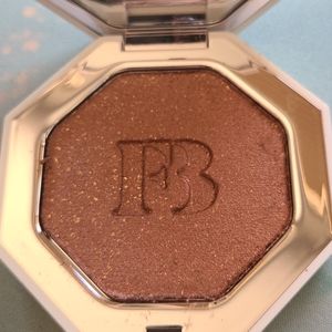 Fenty Beauty Killawatt Foil Highlighter